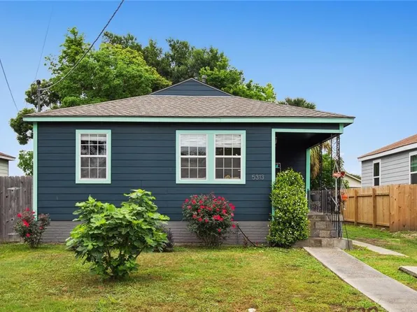 5313 Cameron Blvd, New Orleans, LA 70122