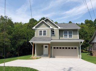7913 Pelleaux Rd, Knoxville, TN 37938