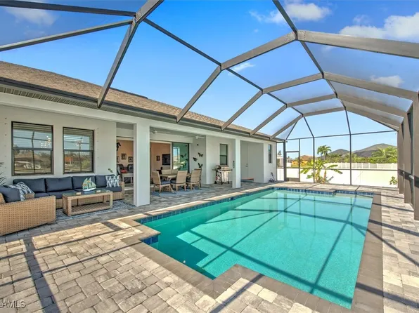 3527 SW 4th Ln, Cape Coral, FL 33991