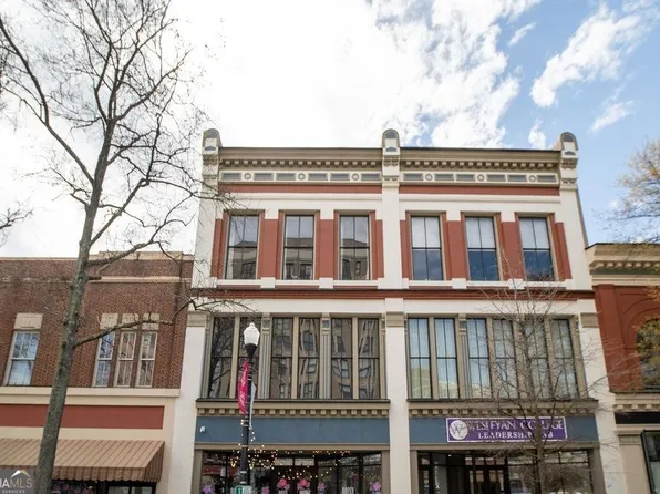 518 Cherry St APT 201, Macon, GA 31201