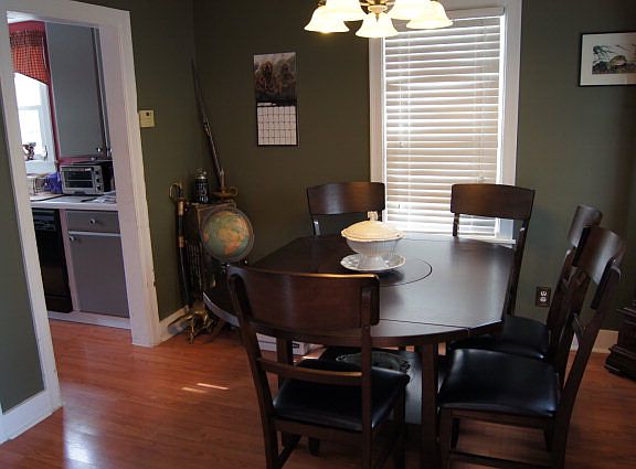 4th image of 651 Buckeye St