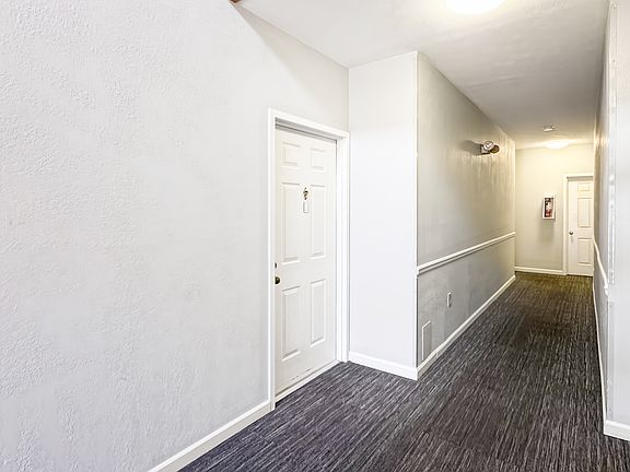 3rd image of 8480 Island Pines Pl APT 2