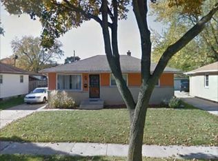 5753 N 81st St, Milwaukee, WI 53218