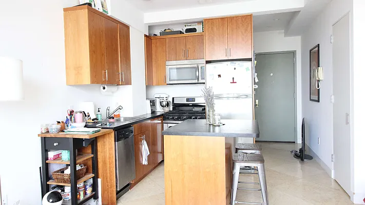 Rented by True Real Estate Group | media 14