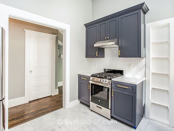 4th image of 245 Scott St #4