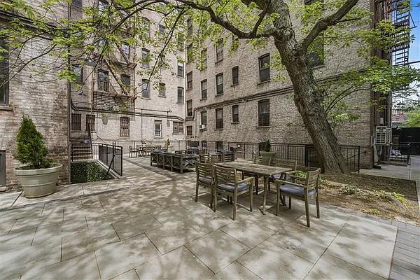 Rented by Monday Morning Management LLC | media 27