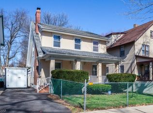 15 Roosevelt Ave, East Orange, NJ 07017