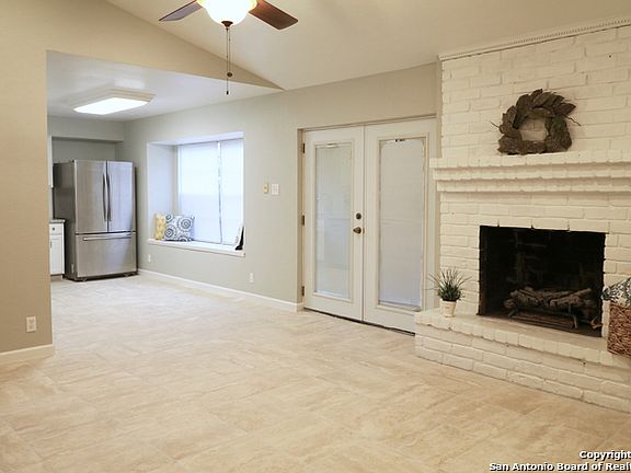 4th image of 14519 Ridge Glen Dr