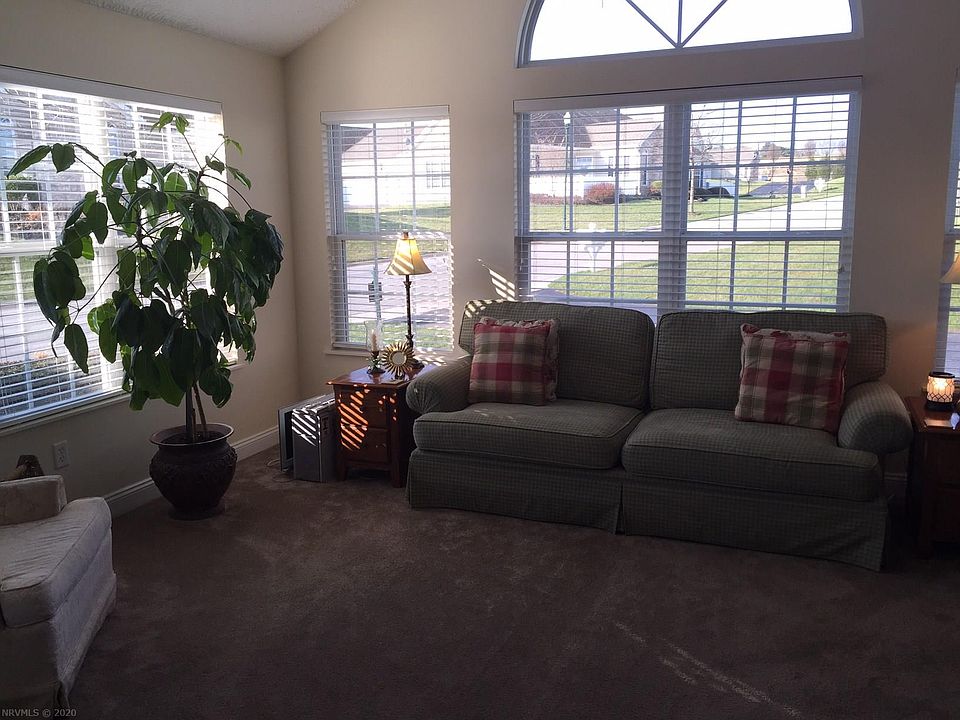 1st image of 187 Patriot Way