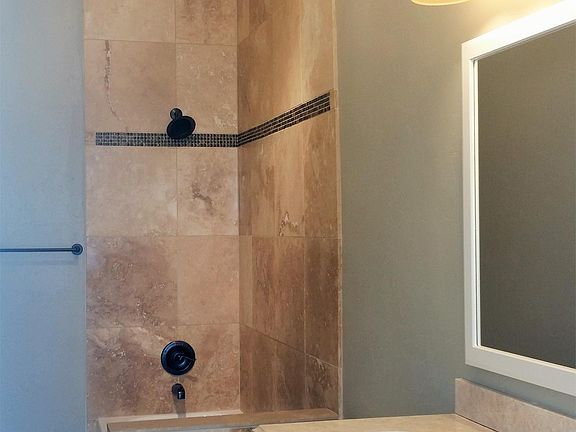4th image of 212 B St #2