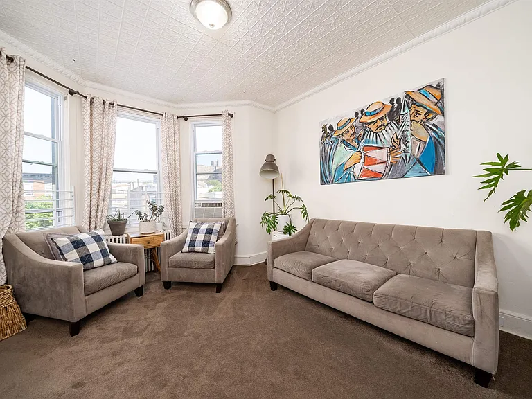 6331 Kennedy Blvd #2 — Photo 4