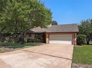 301 Freemont Cv, Round Rock, TX 78681