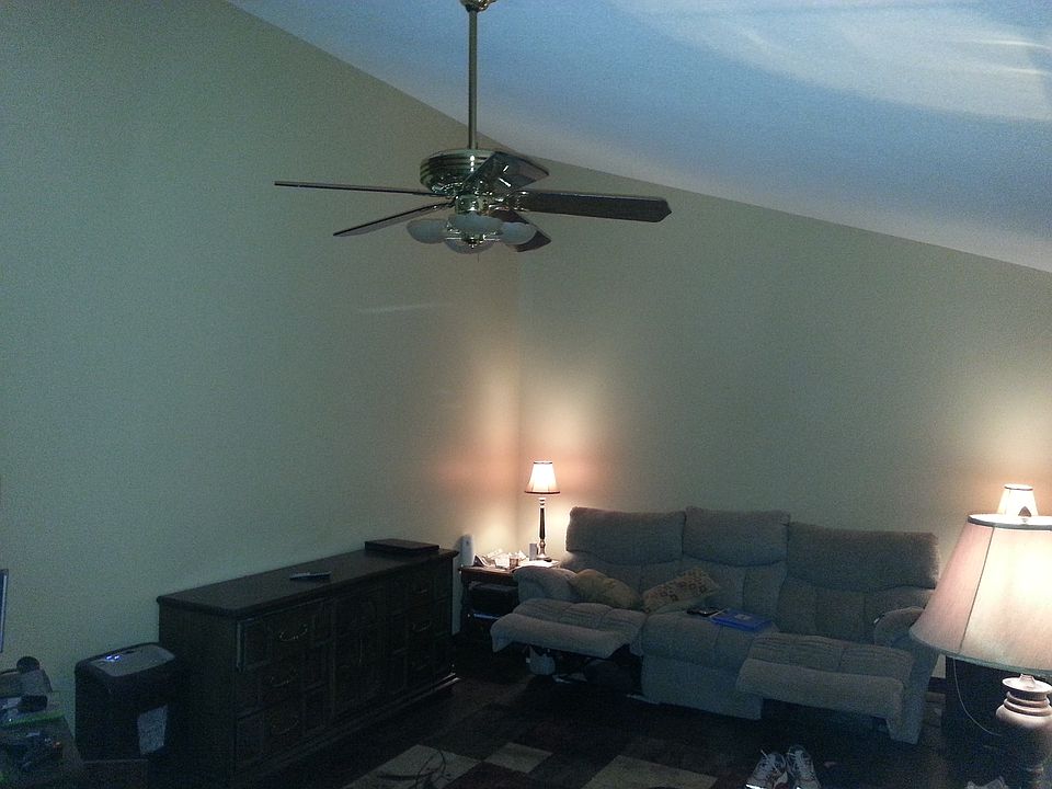 1st image of 405 E Airwood Dr