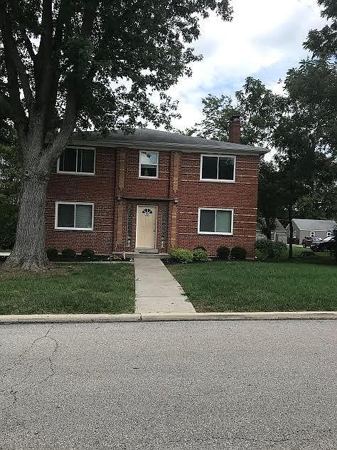 1st image of 102 Cowan Dr APT 4