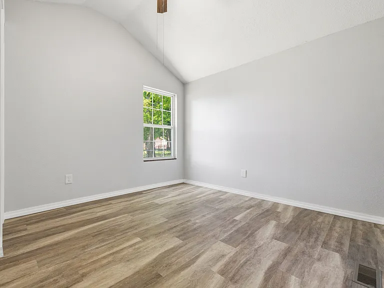 4131 S Ridgecrest Dr — Photo 13