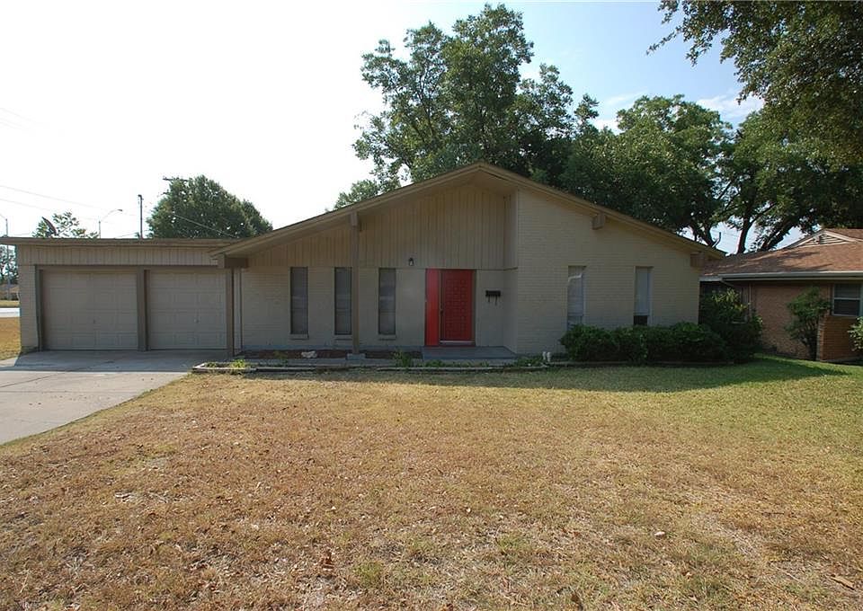 1st image of 4701 Rockmoor Ln
