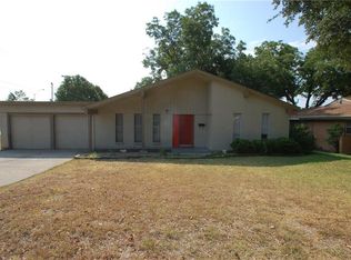 4701 Rockmoor Ln, Fort Worth, TX 76116