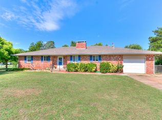 215 S Margene Dr, Midwest City, OK 73130