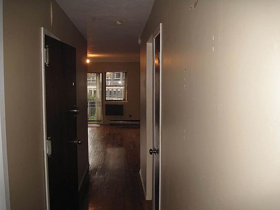2nd image of 11205 75th Ave #3