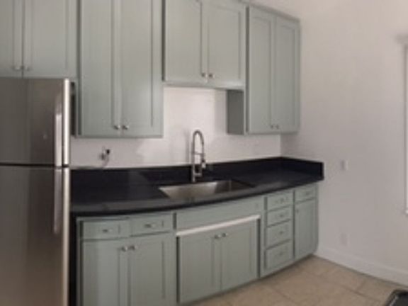 3rd image of 12321-27 W Washington Blvd #1232325