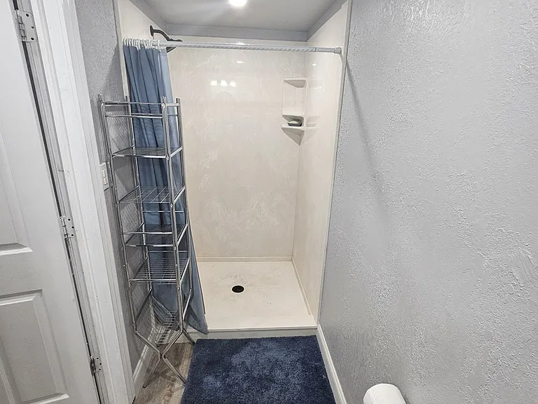 2710 Cansler Dr — Photo 24