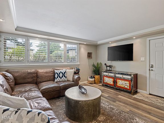 5th image of 1150 Deer Valley Dr #1061