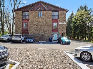 1640 Nicholasville Rd, Lexington, KY