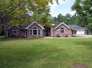 40011 Barksdale Dr, Magnolia, TX 77354