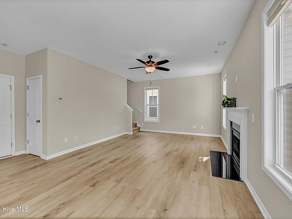 4th image of 3830 Willowick Park Drive