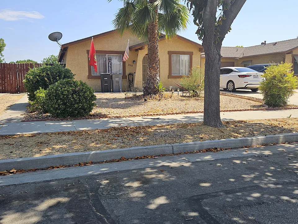 2043 Ortega Ct