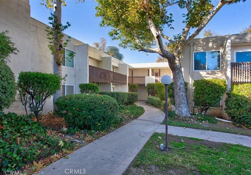 1st image of 23515 Lyons Ave Unit 237