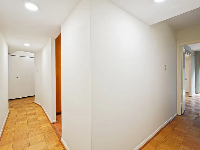 9039 Sligo Creek Pkwy #512 — Photo 20