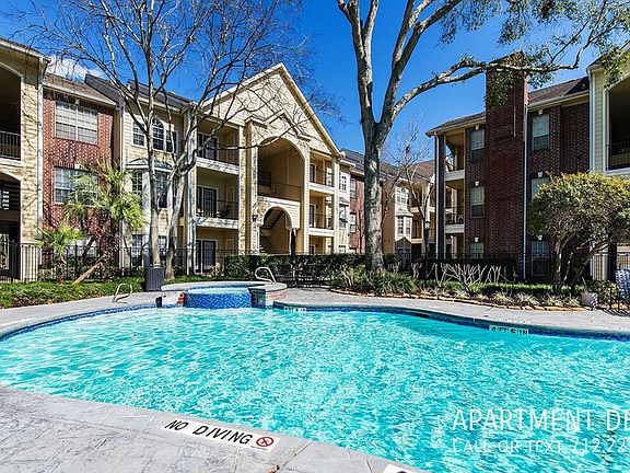 5th image of 9707 Meyer Forest Dr #491
