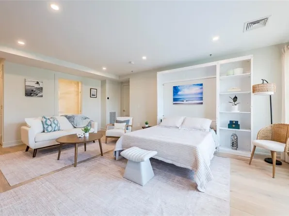 10 Brown & Howard Wharf Unit 102, Newport, RI 02840