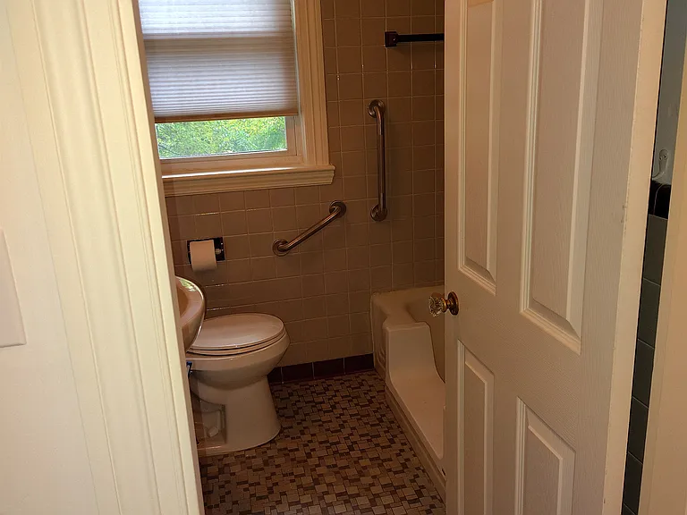 Upstairs Bathroom