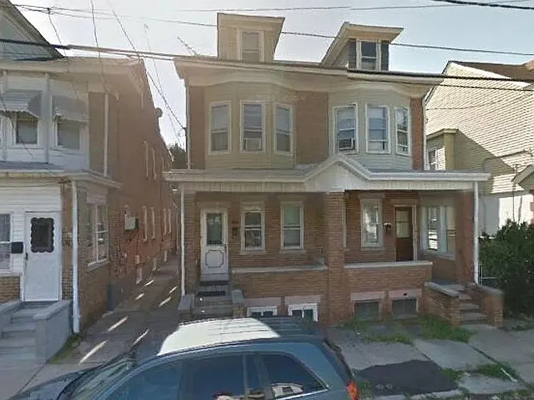 119 Virginia Ave — Photo 1