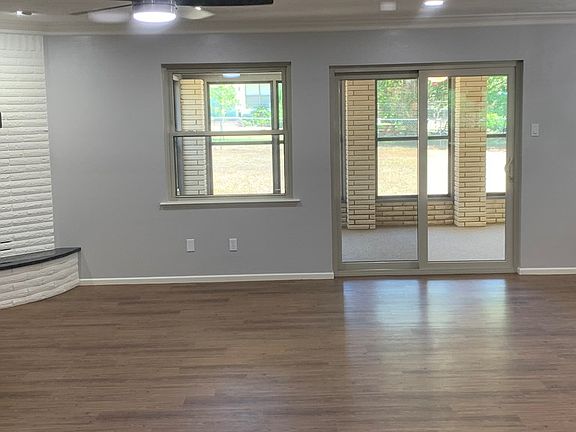 4th image of 111 Sherwood Ln