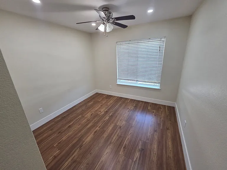 616 Placer Ln — Photo 19