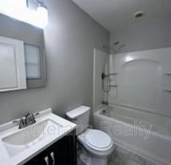 113 Alverado Dr — Photo 9