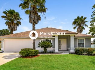 576 Thornberry Rd, Orange Park, FL 32073