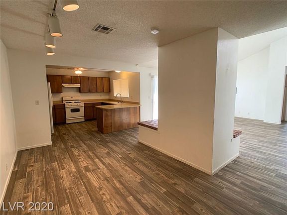 2nd image of 4032 Broadriver Dr