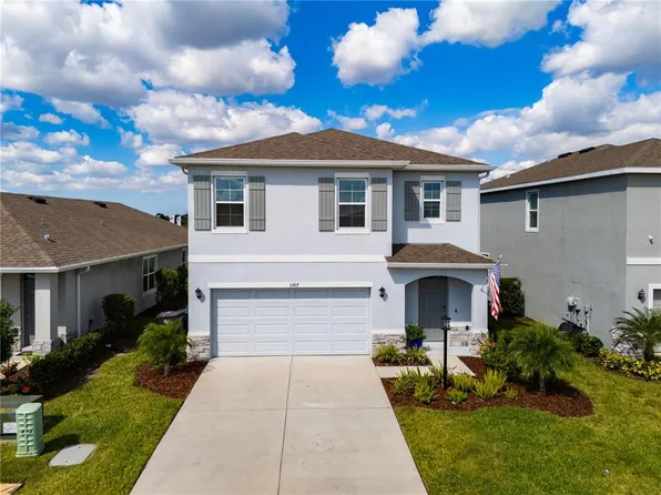 3307 Hilltop Cir, Lakewood Ranch, FL 34211