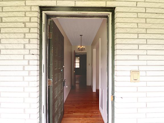 4th image of 348 NE Palmetto Pkwy