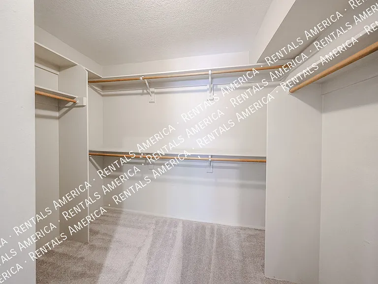 15811 E Richwood Ave — Photo 29