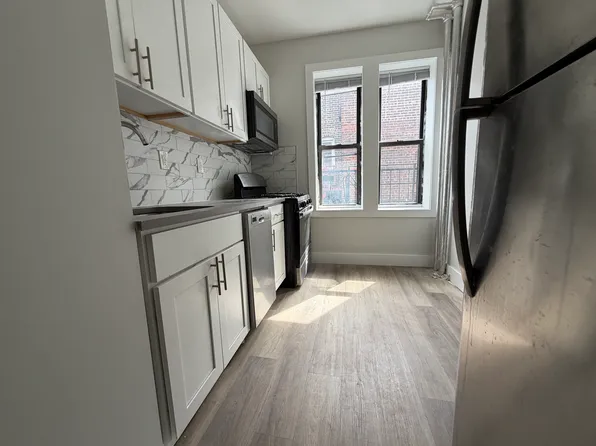 158-160 Bergen Ave, Jersey City, NJ