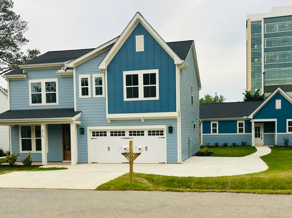 213 W Maple Ave, Holly Springs, NC 27540