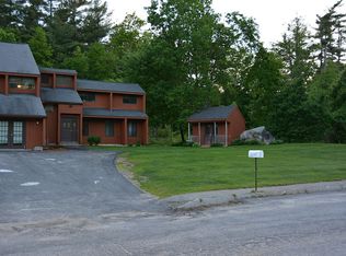 1 Fay Memorial Dr, Tyngsboro, MA 01879