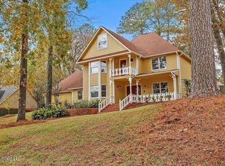 113 Countrywood Cir, Clinton, MS 39056