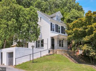38 W Neversink Rd, Reading, PA 19606