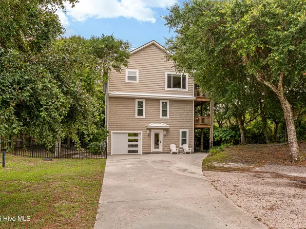 102 Sandpiper Lane, Indian Beach, NC 28512